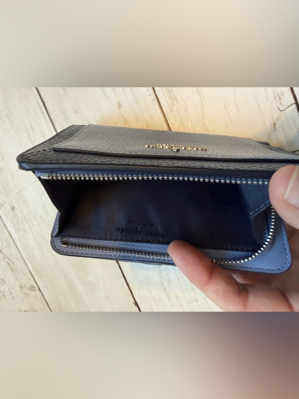 Kate Spade Wallet - Picture 6 of 6